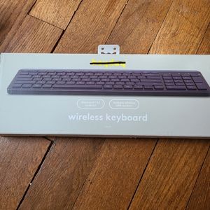 🐳 2/$40 Heyday Wireless Keyboard in Dusk Blue